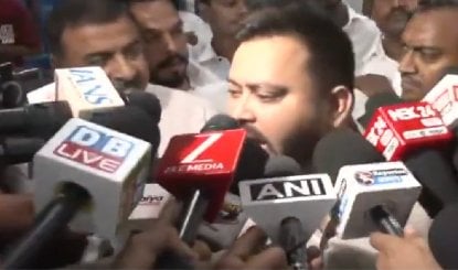 Bihar Flood: RJD नेता Tejashwi Yadav ने पीड़ितों के लिए मांगा स्पेशल पैकेज, लगाया भेदभाव का आरोप