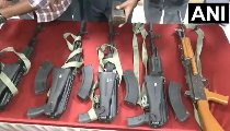 सिकंदराबाद कैंटोनमेंट में बड़ी सुरक्षा चूक! रिटायर्ड फौजी ने चुराईं 4 AK-203 राइफलें, पिस्तौलें और 1,900 गोलियां, हैदराबाद पुलिस ने किया गिरफ्तार