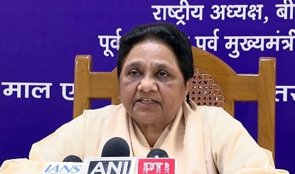 Akash Anand और ईशान को नहीं मिलेगा पद, मायावती ने BSP में लिया कड़ा संकल्प, सिर्फ भतीजी दीपिका आनंद को ही एंट्री का हक