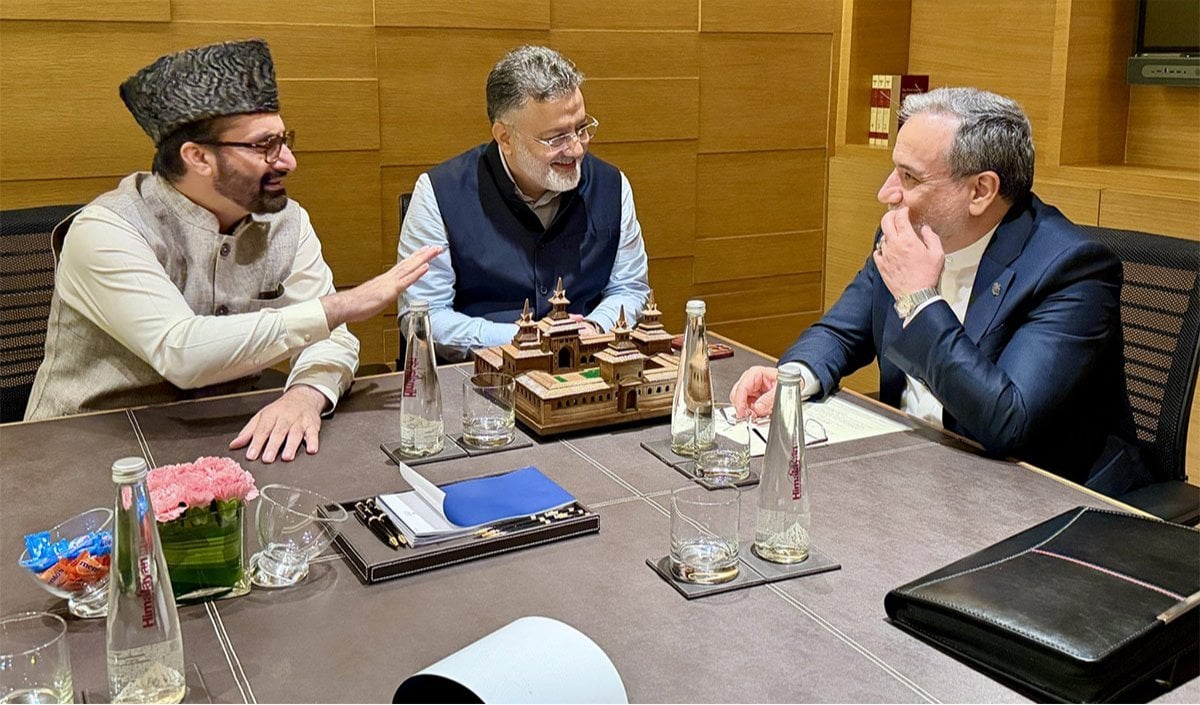 Abbas Araghchi से मिले Mirwaiz Umar Farooq, Iran President Masoud Pezeshkian को India से सीख लेने की दे डाली सलाह