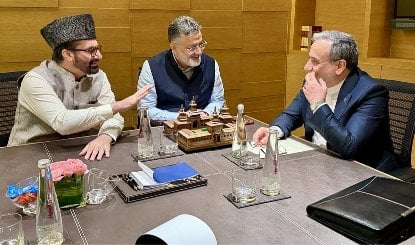 Abbas Araghchi से मिले Mirwaiz Umar Farooq, Iran President Masoud Pezeshkian को India से सीख लेने की दे डाली सलाह