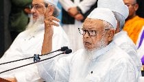 Amit Shah के UCC Plan पर Arshad Madani का तीखा वार, बोले- अपने दीन-धर्म से हरगिज समझौता नहीं करेगा मुसलमान