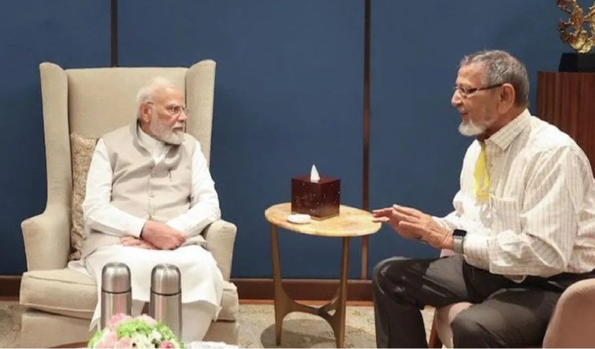 PM Modi से मिले 81 वर्षीय सहपाठी Asghar Vora, BJP MLA ने वापस की भायंदर की विवादित ज़मीन