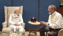 PM Modi से मिले 81 वर्षीय सहपाठी Asghar Vora, BJP MLA ने वापस की भायंदर की विवादित ज़मीन