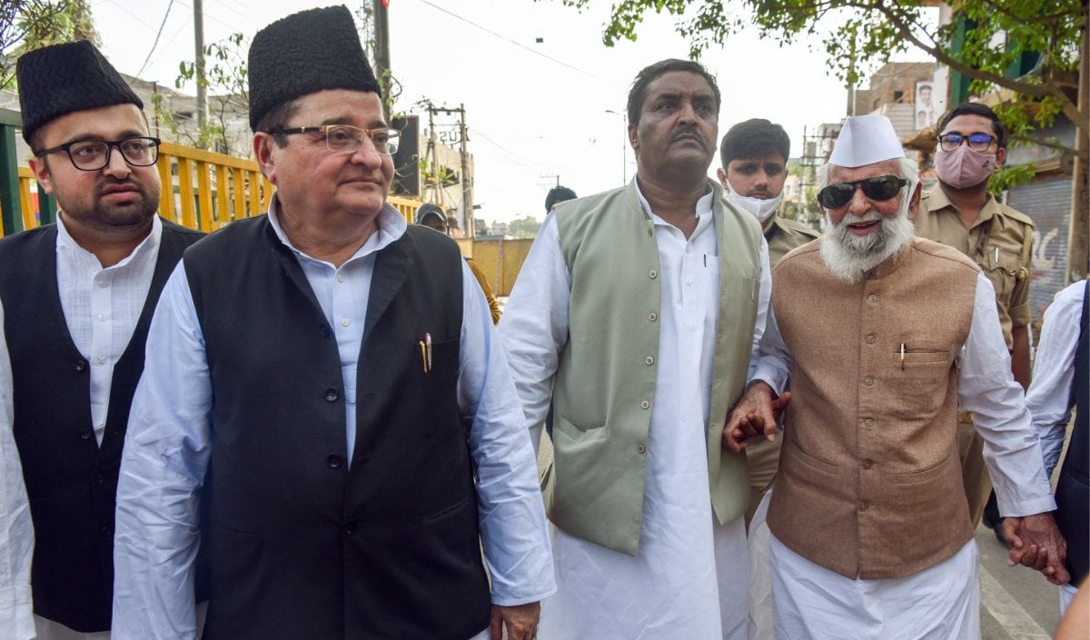 UCC पर SP नेता ST Hasan ने उठाए सवाल, कहा- अपनी धार्मिक परंपराओं का पालन करते रहेंगे