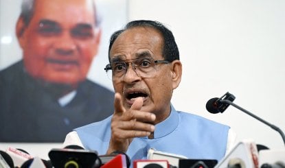 PM Narendra Modi के जन्मदिन पर Shivraj Singh Chouhan ने दी बधाई, कहा- विकसित हो रहा भारत