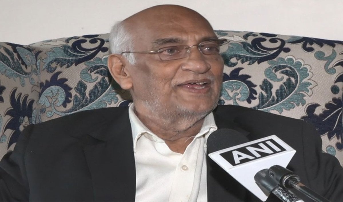 पूर्व राजनयिक वीबी सोनी ने रूस पर प्रतिबंध लगाने वाले अमेरिकी बिल को "दबाव