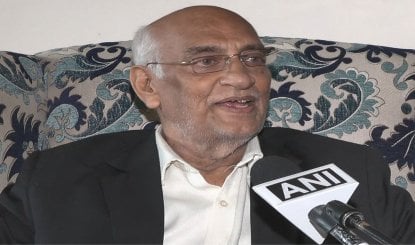पूर्व राजनयिक वीबी सोनी ने रूस पर प्रतिबंध लगाने वाले अमेरिकी बिल को "दबाव