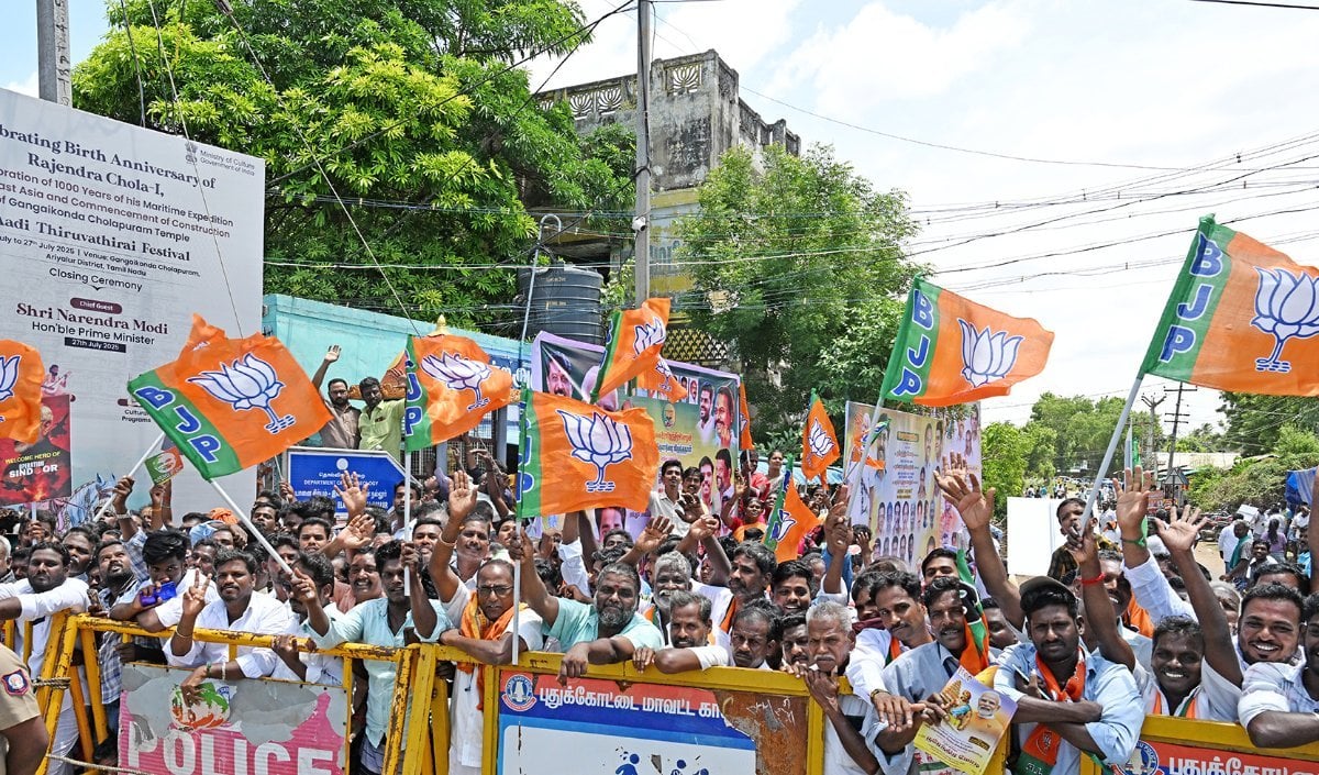 Gorakhpur में BJP की हाई-लेवल बैठक, 17 अक्टूबर तक चलेगा सेवा संकल्प अभियान