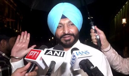 Pathankot जा रहे Ravneet Bittu के काफिले पर Attack! BJP ने AAP सरकार पर साधा निशाना
