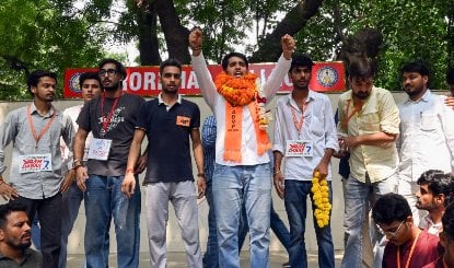 DUSU Election Results में NSUI का खाता भी नहीं खुला, ABVP ने 3 और निर्दलीय ने जीती 1 सीट