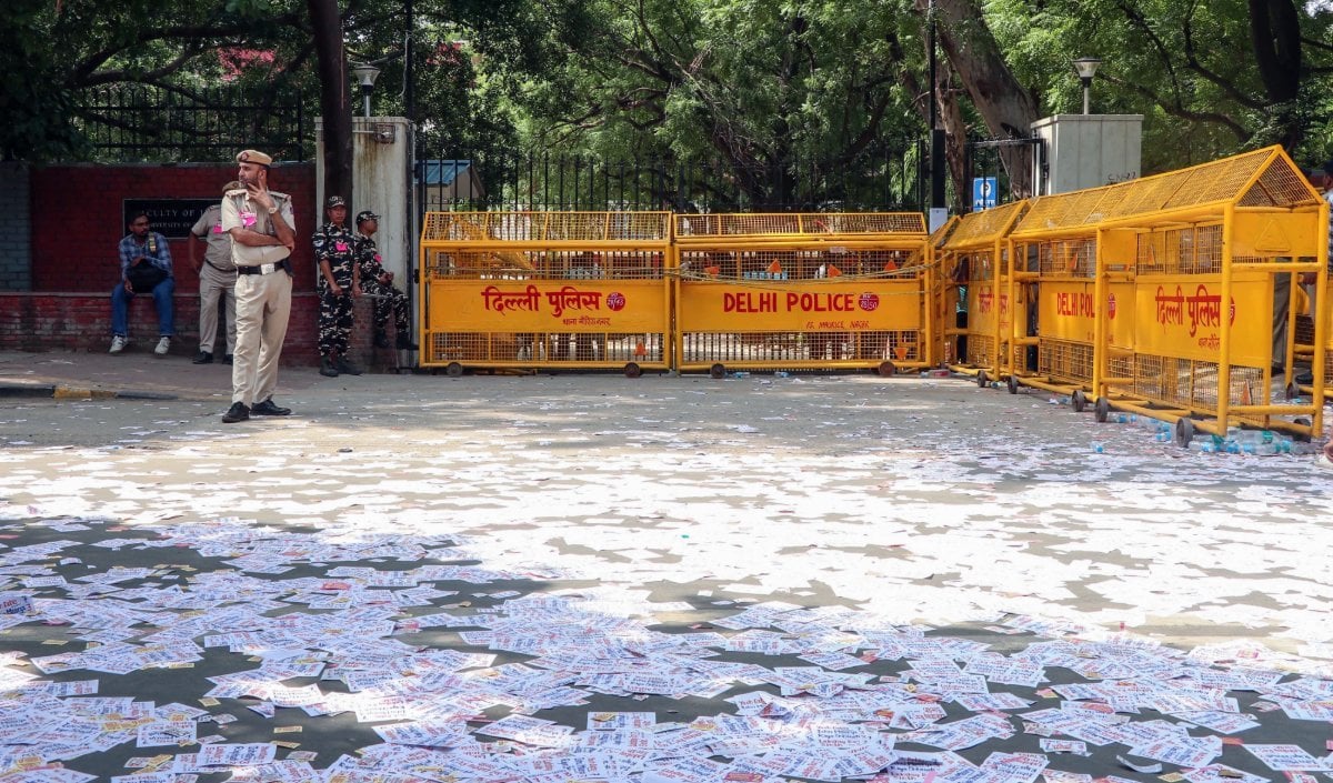 DUSU Election Results 2026: कॉलेज चुनावों में ABVP का दबदबा, वोटों की गिनती जारी, कैंपस में 2000 सुरक्षाबल तैनात!