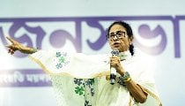 नंदीग्राम के बाद ममता को एक और झटका, TMC के रेजीनगर उम्मीदवार ने उपचुनाव से वापस लिया नाम