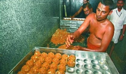 TTD को गाय के नाम पर बेचा मिलावटी घी, ED ने Sukriti Foods के Kailash Mangala को दबोचा