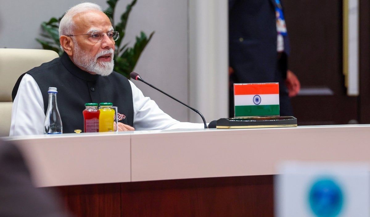 शी चिनफिंग और शहबाज शरीफ की मौजूदगी में पीएम मोदी ने SCO बैठक में आतंकवाद पर दोहरे मापदंड छोड़ने को कहा