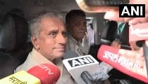 Matoshree के बाहर Disha Salian के पिता सतीश सालियन का हाई-वोल्टेज ड्रामा