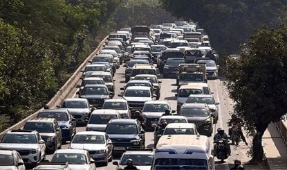 Traffic Challan अपील पर 50% रकम जमा करने की शर्त का विरोध, Delhi Courts में ठप रहा काम