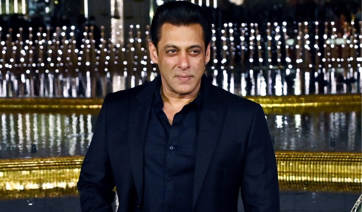Analysis | बॉडी शेमिंग से लेकर पैपराज़ी की अश्लीलता तक, Salman Khan ने खोली डिजिटल नफरत और मेंटल हेल्थ के संकट की पोल Analysis | बॉडी शेमिंग से लेकर पैपराज़ी की अश्लीलता तक, Salman Khan ने खोली डिजिटल नफरत और मेंटल हेल्थ के संकट की पोल
