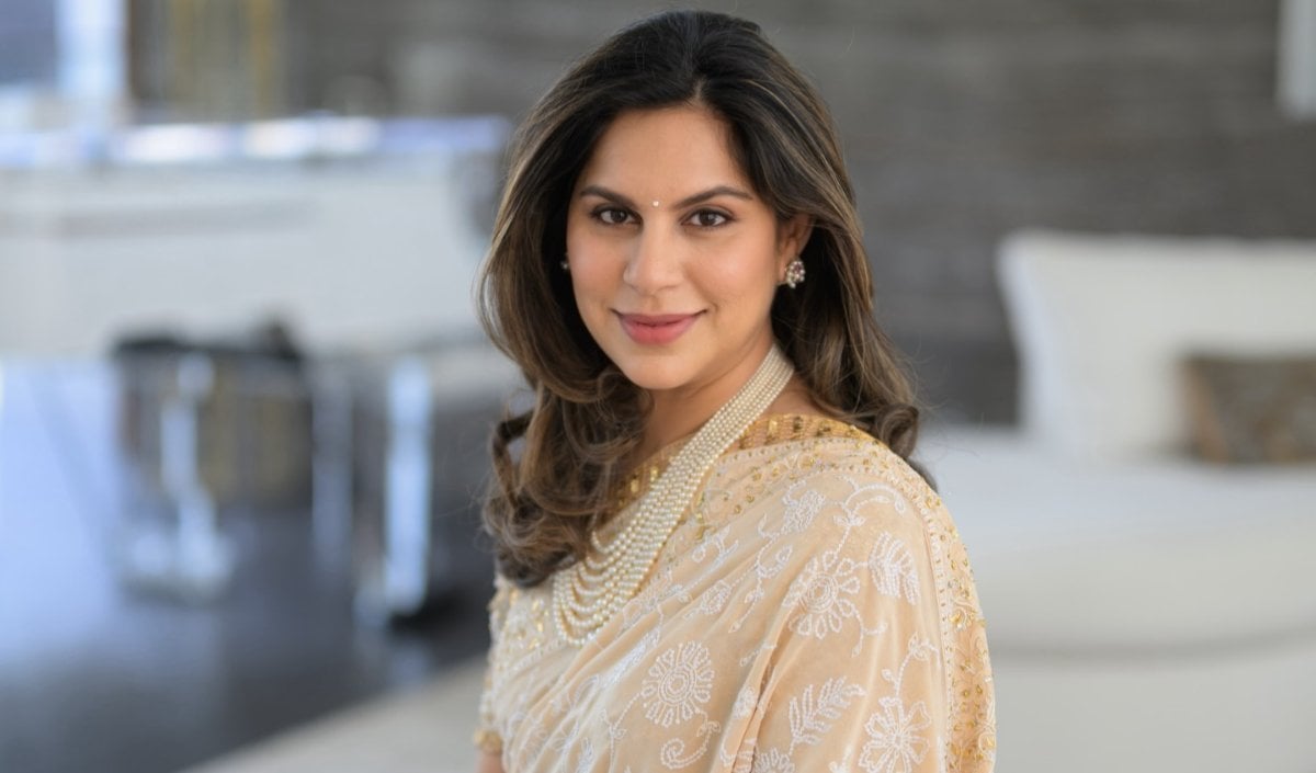 Upasana Konidela ने अयोध्या के ‘राम लल्ला’ के मूर्तिकार अरुण योगीराज से बनवाई भगवान राम की मूर्ति, दादाजी को समर्पित किया विशेष प्रोजेक्ट Upasana Konidela ने अयोध्या के ‘राम लल्ला’ के मूर्तिकार अरुण योगीराज से बनवाई भगवान राम की मूर्ति, दादाजी को समर्पित किया विशेष प्रोजेक्ट