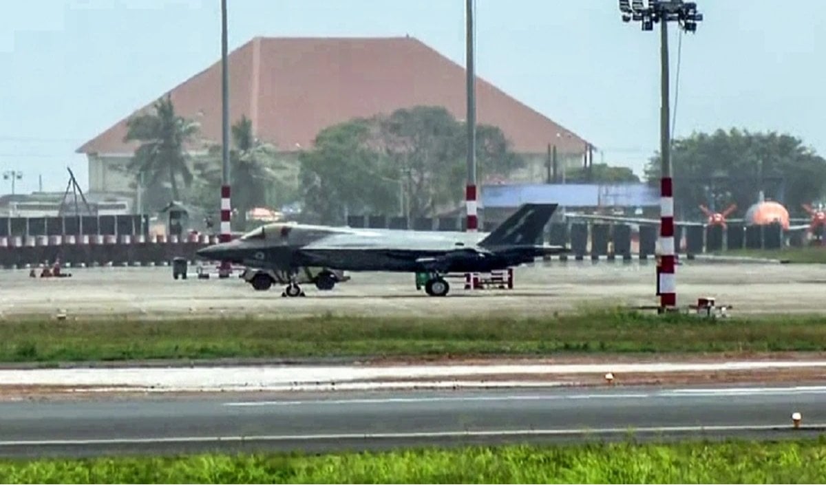 Hong Kong डायवर्ट होकर China कैसे पहुंचे F-35 के संवेदनशील पार्ट्स, जांच में जुटा Pentagon