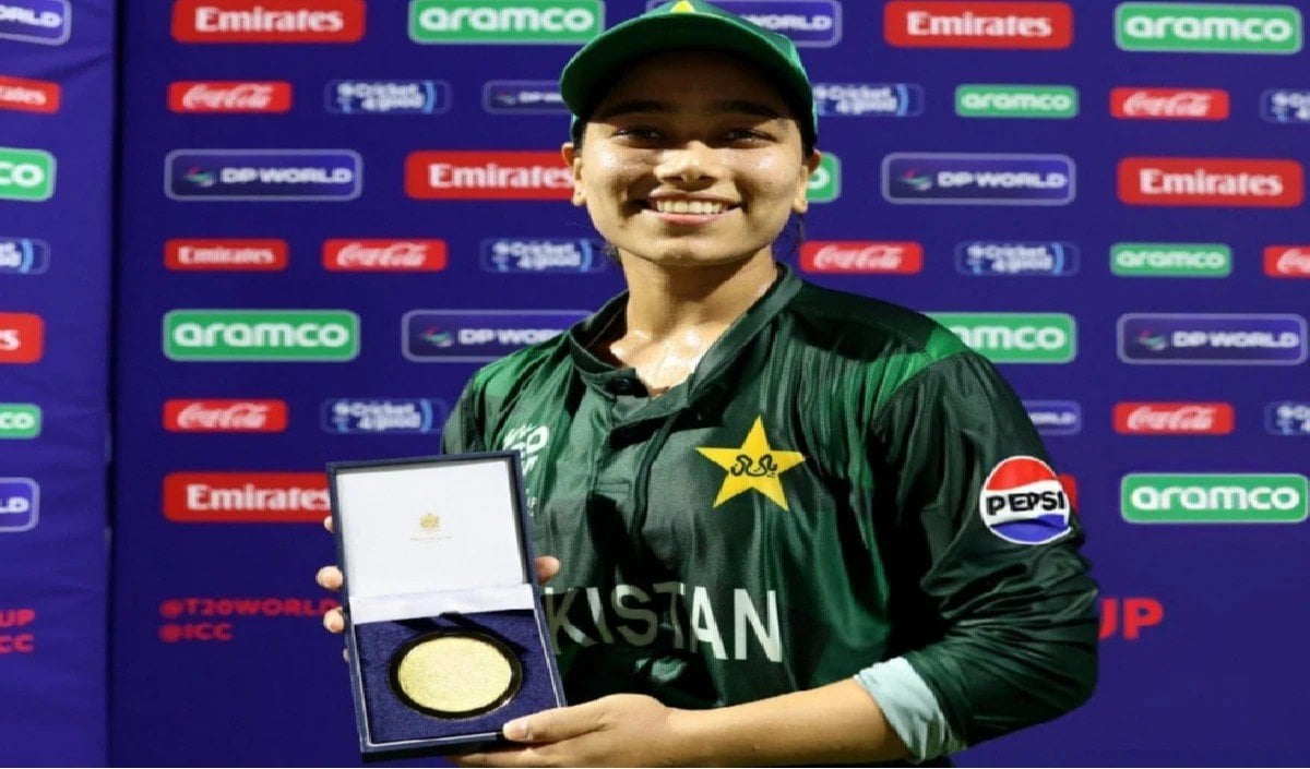 Pakistan के Mohammad Wasim ने Fatima Sana को Babar Azam से बड़ा स्टार बताया Pakistan के Mohammad Wasim ने Fatima Sana को Babar Azam से बड़ा स्टार बताया