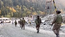 LoC से लेकर लाइब्रेरियों तक एक्शन ही एक्शन, Jammu-Kashmir में आतंक के खिलाफ चौतरफा कसा शिकंजा