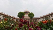 नकली व बेलगाम दवाओं के खिलाफ अब अदालत का ही आसरा नकली व बेलगाम दवाओं के खिलाफ अब अदालत का ही आसरा