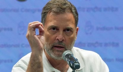 राहुल गांधी ने CEC ज्ञानेश कुमार के इस्तीफ़े की मांग की, SIR विवाद के बीच कहा कि उन्हें 