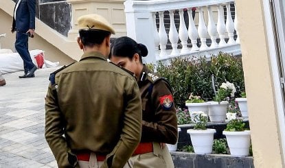 Guwahati University Student Death | होमस्टे में पंखे से लटकी मिली 22 वर्षीय छात्रा, हत्या या आत्महत्या? जांच में उलझी गुवाहाटी पुलिस