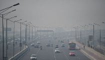 Delhi Pollution: 10 दिसंबर से कंस्ट्रक्शन पर पूर्ण रोक, MCD और GNCTD दफ्तरों के बदले समय, पार्किंग फीस दोगुनी