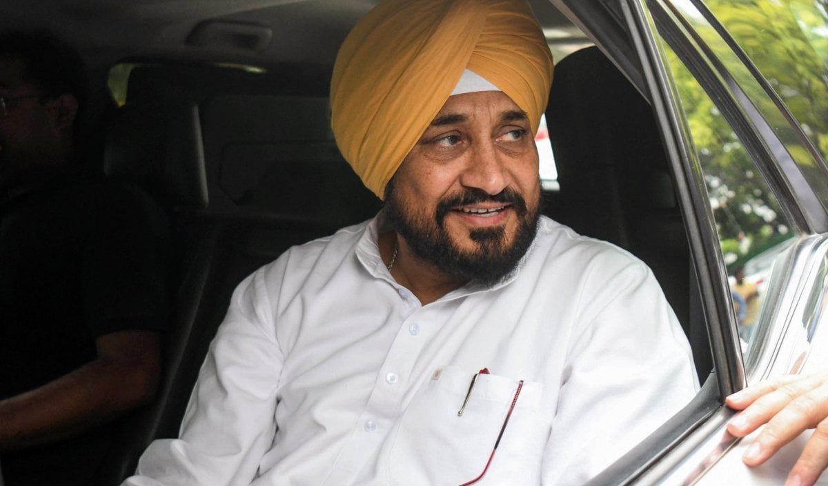 LPU में अशांति और पुलिस कार्रवाई पर भड़के Charanjit Singh Channi, AAP सरकार को घेरा