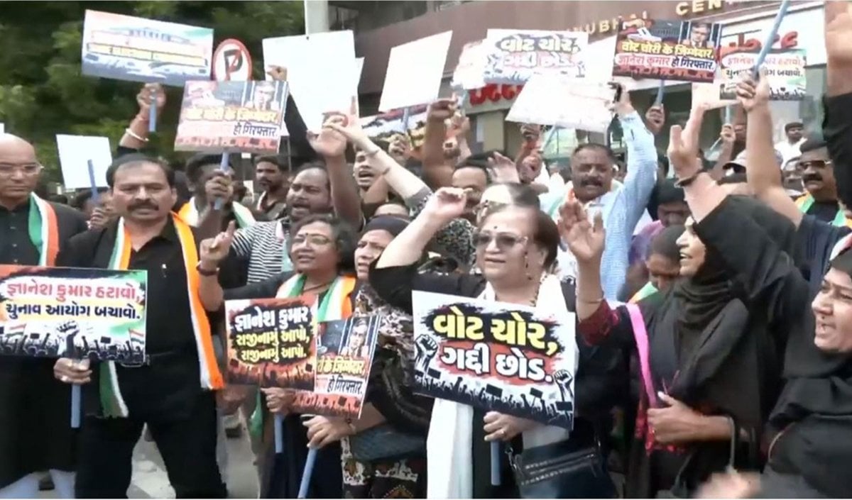 Election Commission को सरकार ने कठपुतली बनाया, CEC Gyanesh Kumar पर भड़के Amit Chavda