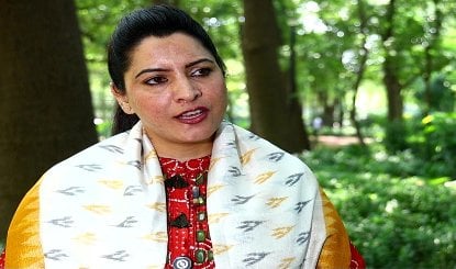 PoJK में 4 महीने से Internet बंद और हिंसा, एक्टिविस्ट तस्लीमा अख्तर ने Pakistan को किया बेनकाब