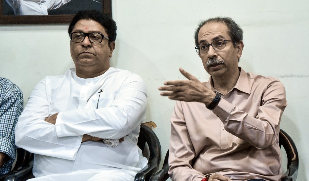 राज और उद्धव ठाकरे ने 4 अक्टूबर को चुनाव आयोग के खिलाफ विरोध मार्च निकालने की घोषणा की और विपक्षी दलों को इसमें शामिल होने के लिए आमंत्रित किया