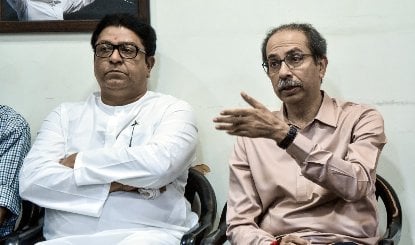राज और उद्धव ठाकरे ने 4 अक्टूबर को चुनाव आयोग के खिलाफ विरोध मार्च निकालने की घोषणा की और विपक्षी दलों को इसमें शामिल होने के लिए आमंत्रित किया