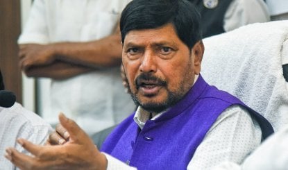 CJP को नाम बदलकर Istifa Janata Party कर लेना चाहिए, CEC विवाद पर बोले Ramdas Athawale