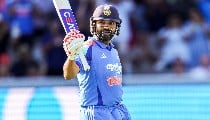 Rohit Sharma Retirement | 'मैं अभी नहीं जा रहा!' सेलेक्टर्स के संन्यास वाले फरमान से नाखुश रोहित शर्मा, वर्ल्ड कप 2027 को लेकर जंग छिड़ी
