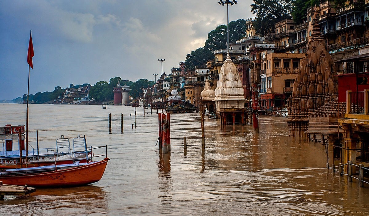अपने संसदीय क्षेत्र Varanasi में बाढ़ के गहराते संकट से PM मोदी चिंतित, हालात का जायजा लेने के बाद अफसरों को दिये कई निर्देश