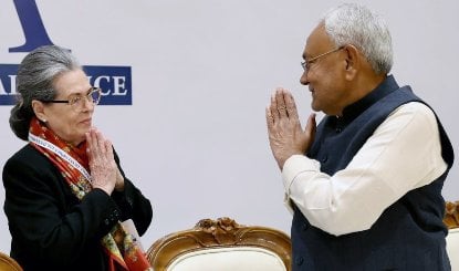 Sonia Gandhi का CWC में बड़ा बयान, बोलीं- शुक्र है Nitish Kumar समय रहते INDIA Bloc से चले गए