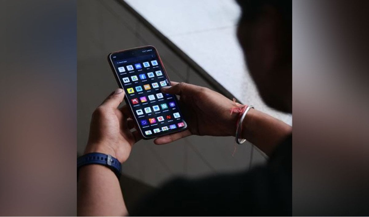Social Media पर नाबालिगों के बैन की योजना नहीं, Supreme Court में सुनवाई के बीच सरकार का रुख