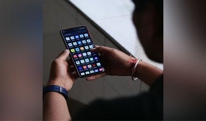 Social Media पर नाबालिगों के बैन की योजना नहीं, Supreme Court में सुनवाई के बीच सरकार का रुख