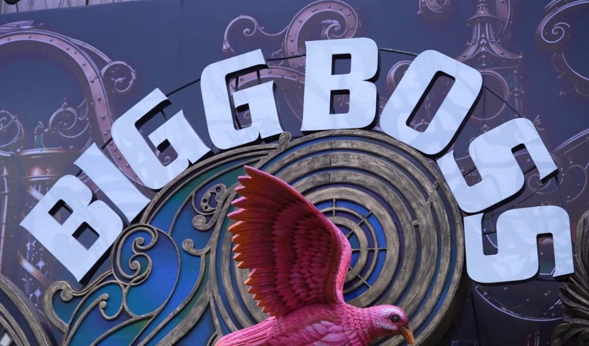 चाय के कप से ऑक्टोपस तक… Bigg Boss 20 का घर बना ‘अजीबोगरीब सपनों की दुनिया’, देखें क्या है खास चाय के कप से ऑक्टोपस तक… Bigg Boss 20 का घर बना ‘अजीबोगरीब सपनों की दुनिया’, देखें क्या है खास