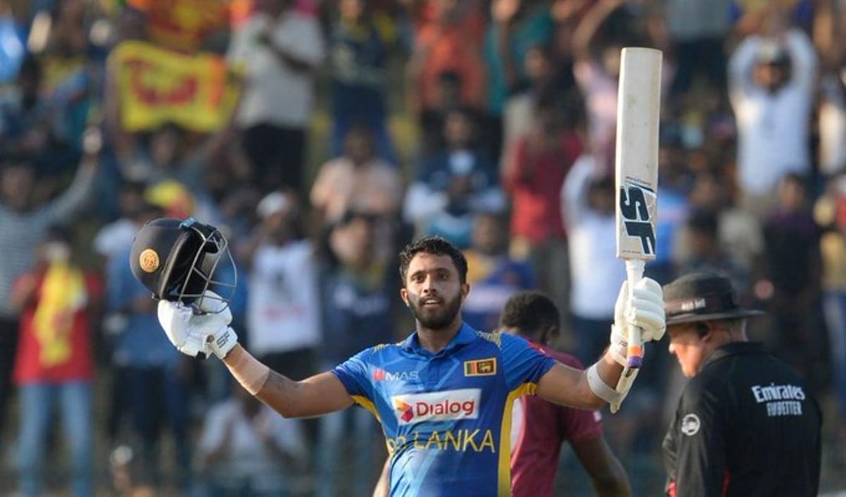 England Tour से पहले मुश्किल में श्रीलंका, Kusal Mendis की जगह Charit Asalanka को मिली कप्तानी की बड़ी जिम्मेदारी England Tour से पहले मुश्किल में श्रीलंका, Kusal Mendis की जगह Charit Asalanka को मिली कप्तानी की बड़ी जिम्मेदारी