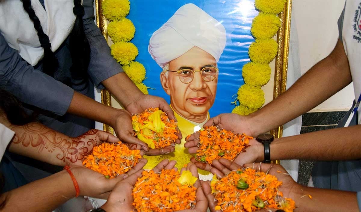 Sarvepalli Radhakrishnan Sarvepalli Radhakrishnan