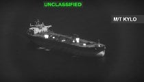 ईरान ने US Navy पर दागीं मिसाइलें तो अमेरिका ने 3 तेल टैंकर उड़ा दिए! ट्रंप की धमकी के बाद बड़ा एक्शन
