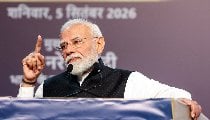 PM Modi ने SRCC में विपक्ष पर साधा निशाना, ‘नाराज फूफा’ से की आलोचकों की तुलना
