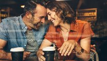 Emotional Intimacy Tips: सिर्फ फिजिकल क्लोजनेस नहीं, दिलों की दूरी भी मिटाना जरूरी, ऐसे मजबूत करें इमोशनल कनेक्शन