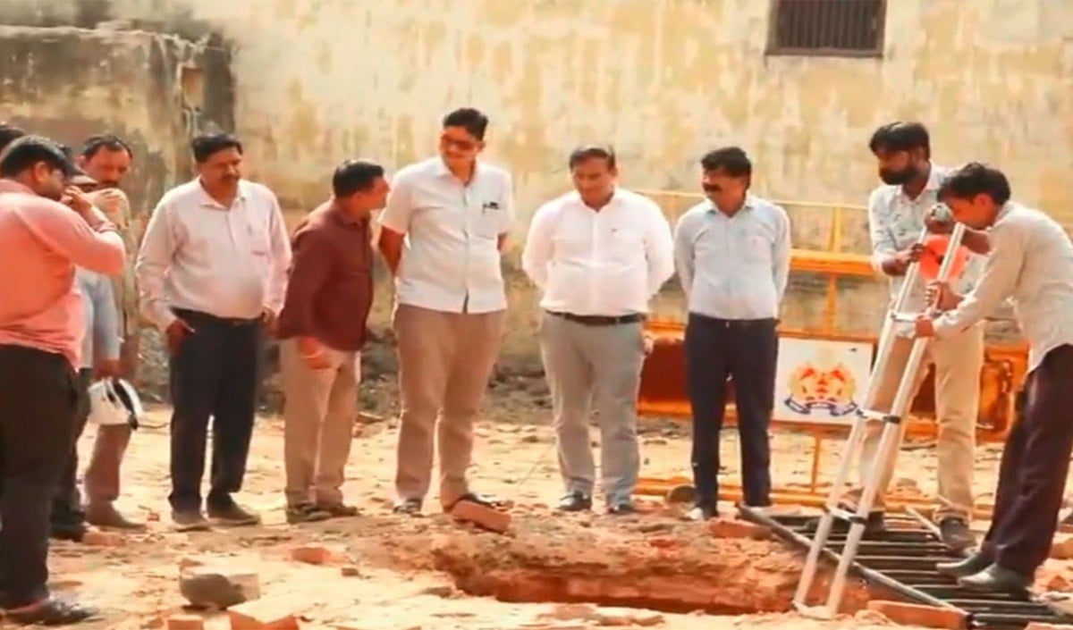 Saharanpur Collectorate: मस्जिद गिराए जाने के बाद ASI ने किया ऐतिहासिक कुएं का निरीक्षण, Lakhuri Bricks से जुड़ी प्राचीनता
