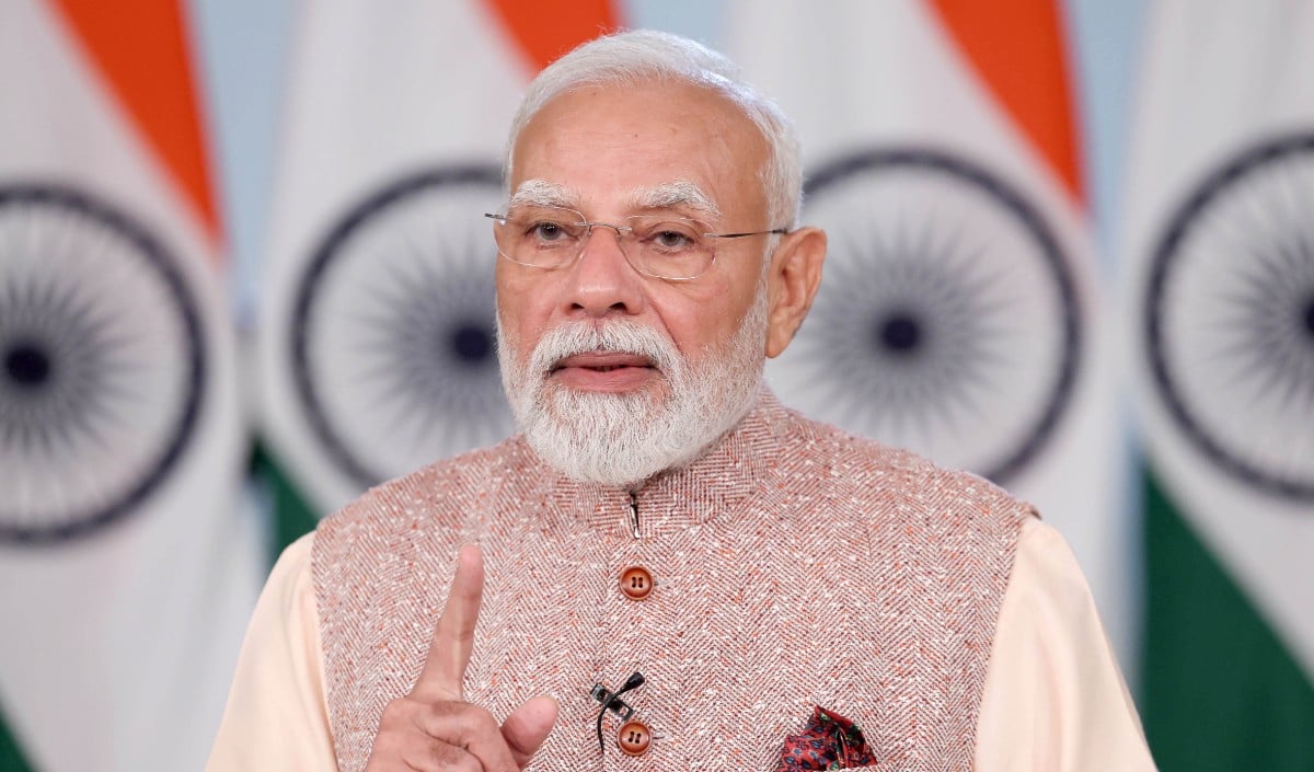 PM Modi Vadodara Visit | पीएम मोदी के कार्यक्रम का ज़बरदस्त क्रेज! BookMyShow पर 1 घंटे में बुक हुए सभी टिकट, 42000 लोग वेटलिस्ट में शामिल