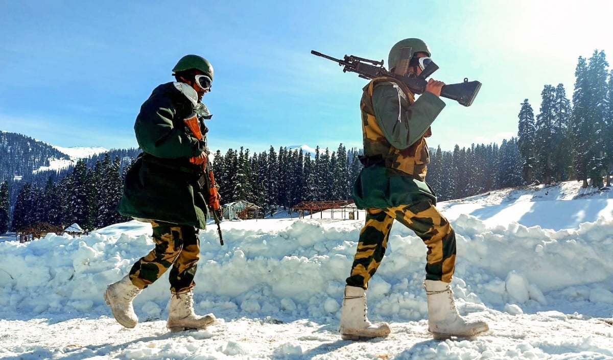 PAF Deployed China HQ-17AE | भारत के लिए नई चुनौती! पाकिस्तान ने तैनात किया चीन का HQ-17AE सिस्टम, जानिए भारतीय सेना के लिए क्यों बढ़ा सिरदर्द!